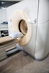 Image showing CAT Scan Machine