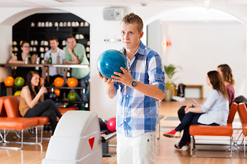 Image showing Man Ready With Bowling Ball in Club