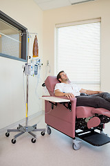 Image showing Patient Relaxing During Chemotherapy