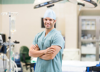 Image showing Surgeon Standing Arms Crossed In Operation Room