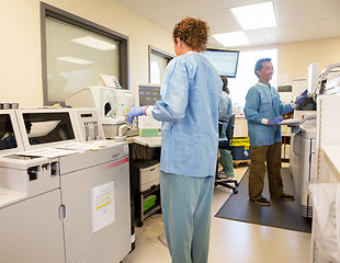 Image showing Hospital Lab Tech