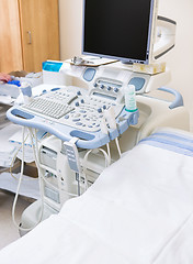 Image showing Ultrasound Machine And Bed