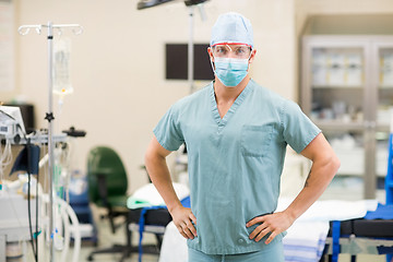 Image showing Surgeon With Hands On Hips In Operation Room