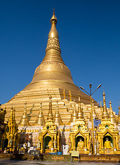 Image showing The Shwedagon Pagoda in Yangon