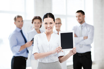 Image showing businesswoman with tablet pc in office