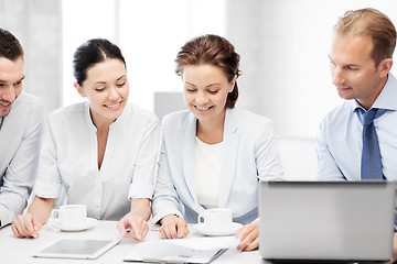 Image showing business team having discussion in office