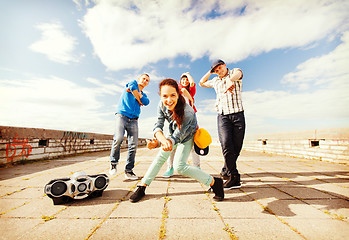 Image showing group of teenagers dancing