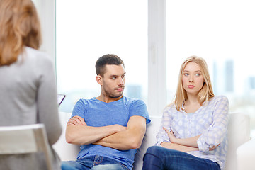 Image showing young couple with a problem at psychologist office