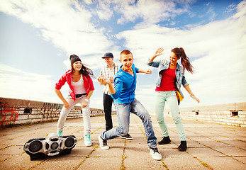 Image showing group of teenagers dancing