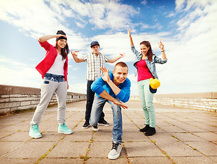 Image showing group of teenagers dancing