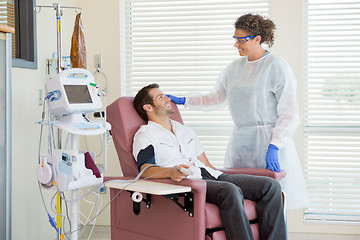 Image showing Chemo Patient with Nurse