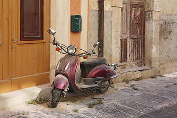 Image showing Old scooter