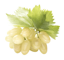 Image showing Ripe grapes with leaf