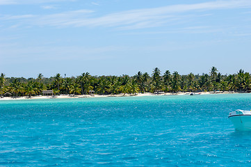 Image showing Island with beautiful beach