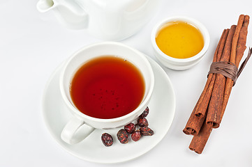 Image showing berries  tea