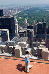 Image showing Looking at New York