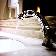 Image showing Hotel bathroom