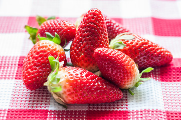 Image showing Fresh strawberries on a napkin