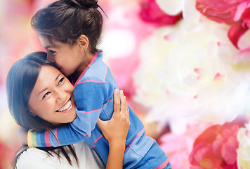 Image showing hugging mother and daughter