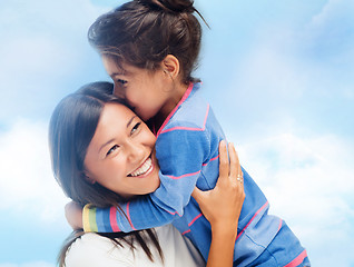 Image showing hugging mother and daughter