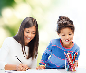 Image showing mother and daughter drawing