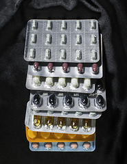 Image showing Blister with pills