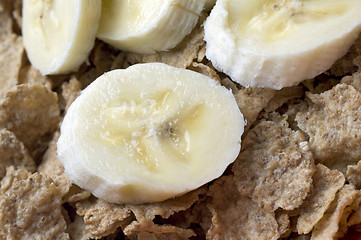 Image showing cereal with bananas