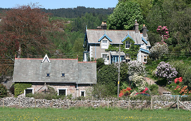 Image showing pretty cottage