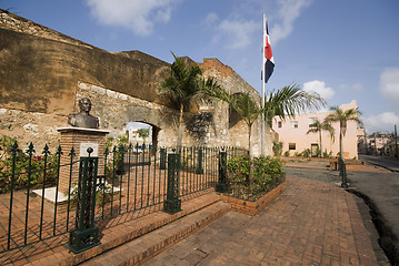 Image showing patriotic park with statue santo domingo