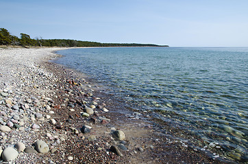 Image showing Clear water at coastline