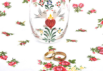 Image showing Arrangement with wedding rings