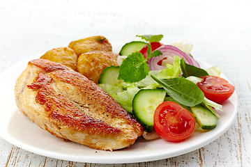Image showing roasted chicken fillet and vegetable salad