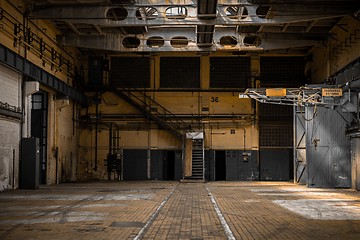 Image showing Large industrial hall of a repair station