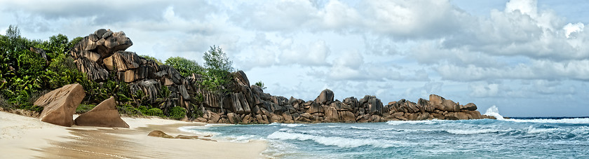 Image showing Spectacular boulders on the  beach of tropical island