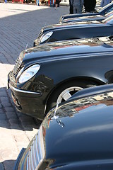 Image showing Cars in row