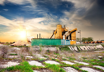 Image showing Yellow elevator