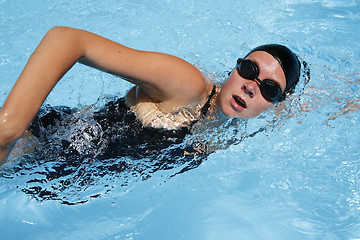 Image showing FEmale Swimmer