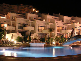 Image showing pool at night