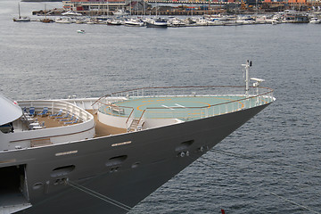 Image showing Helicopter deck