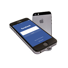 Image showing iPhone 5S and Facebook