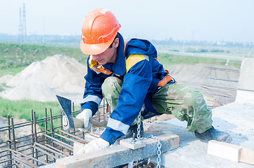 Image showing Worker on bridge construction