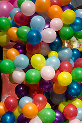 Image showing Colourful air balloons.