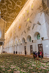 Image showing Abu Dhabi Sheikh Zayed Grand Mosque, beautiful interior