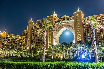 Image showing Atlantis, The Palm Hotel in Dubai, United Arab Emirates