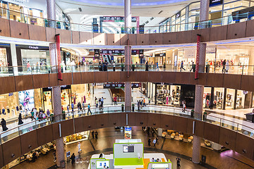 Image showing Interior View of Dubai Mall - world's largest shopping mall