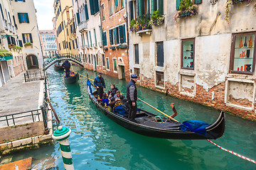 Image showing Gondolier on  the Grand Canal