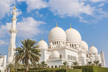 Image showing Sheikh Zayed Mosque in Middle East United Arab Emirates with ref