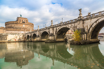 Image showing Sant Angelo Castle and Bridge in Rome, Italia.