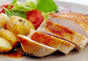 Image showing roasted chicken fillet and vegetable salad