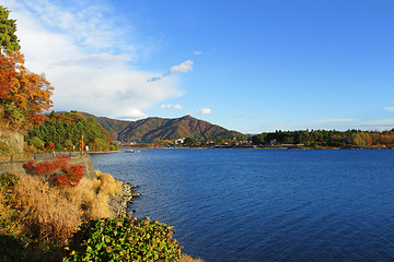 Image showing Lake kawaguchi with blue sky